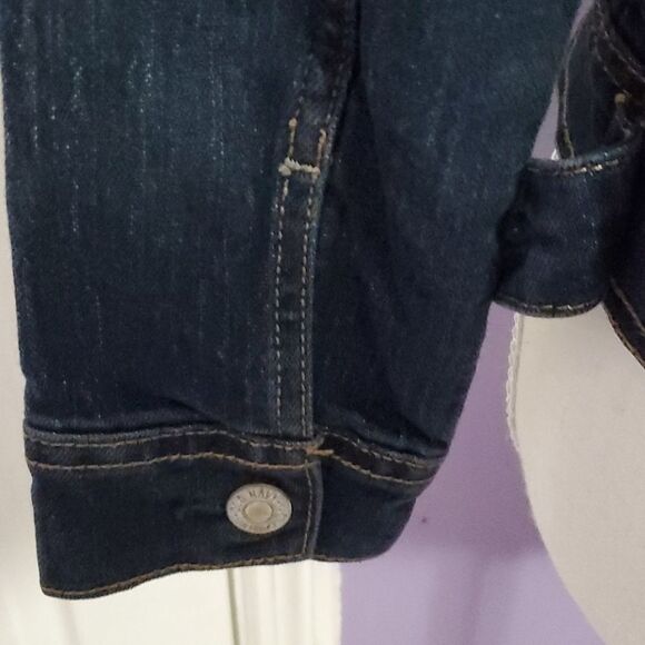 Old Navy Dark Wash Boxy Trendy Essential Jean Jacket Shacket - Picture 8 of 10